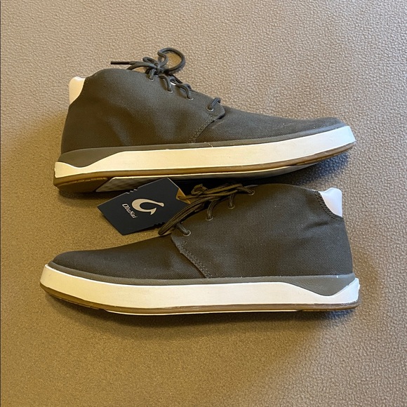 OluKai Papaku Chukka Boots. Men's 10.5. - Picture 5 of 8